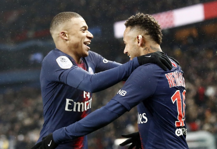 雷恩边路传中制胜法宝助球队攻克洛里昂城池  雷恩边路传中制胜法宝助球队攻克洛里昂城池