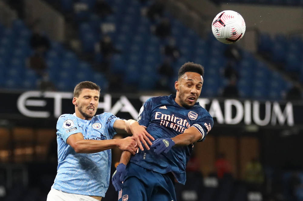 曼城客场完胜阿森纳,英超领头羊稳固榜首优势  曼城客场完胜阿森纳,英超领头羊稳固榜首优势